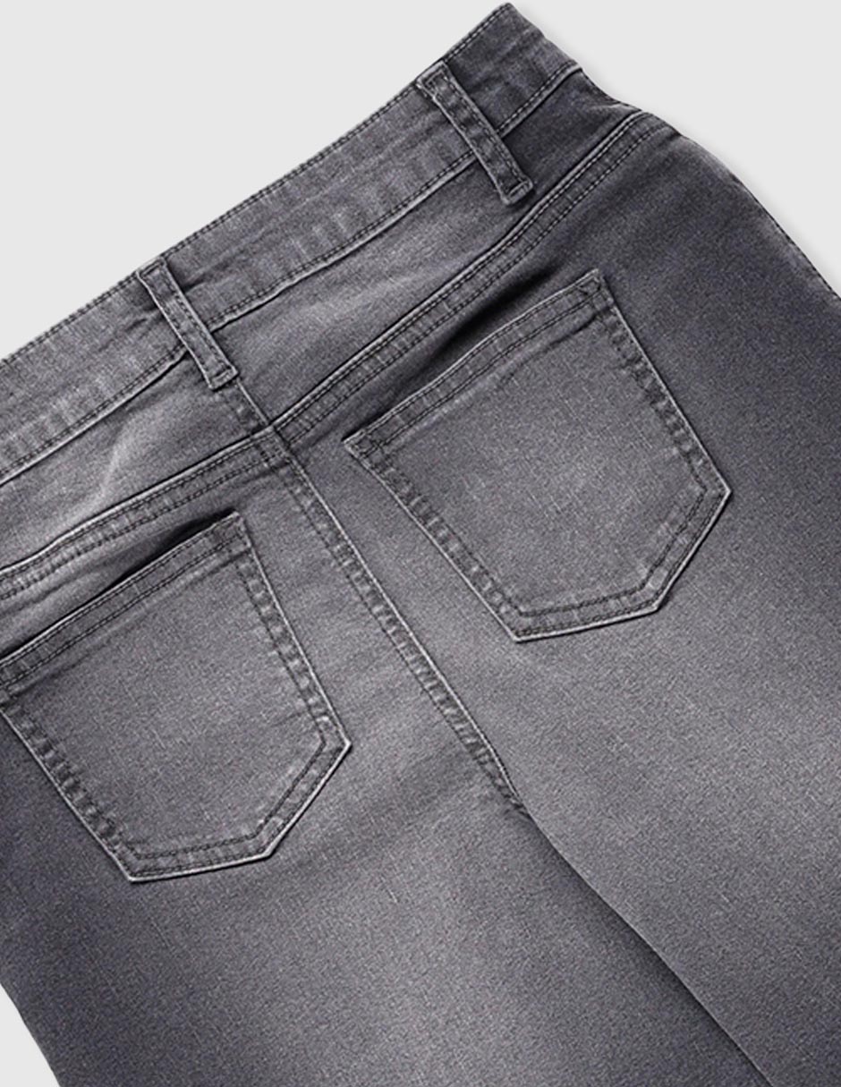 Jeans amplio para niña 4